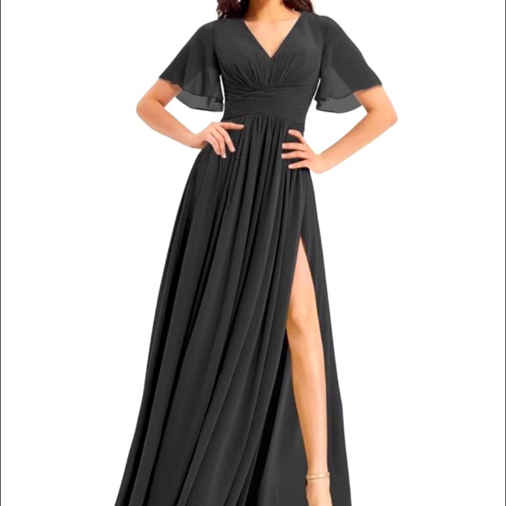Beautiful bridesmaid dress! Never worn.